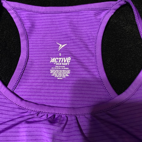 Old Navy - Active Tank - Picture 2 of 3
